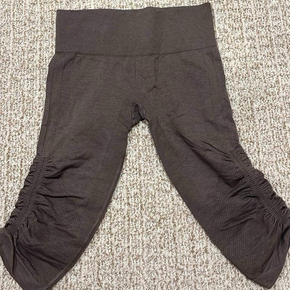 Brown Cropped Lululemon Leggings Ebbs and Flows